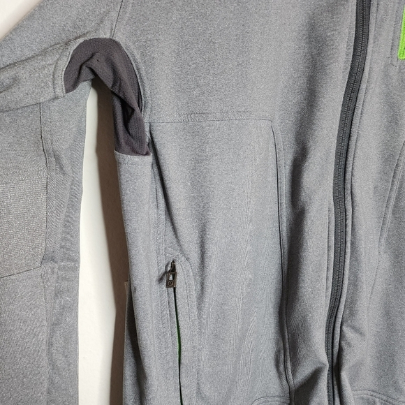 Lululemon men's grey athletic stretch jacket. - Picture 17 of 17